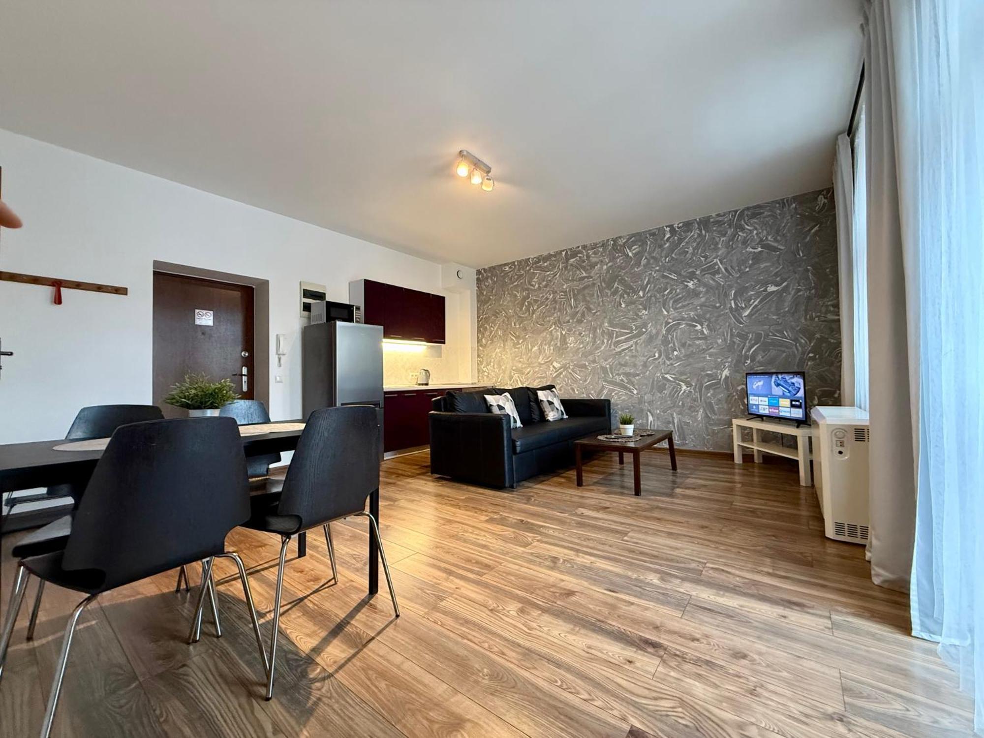 Apartment Zamulkowa Катовице Екстериор снимка