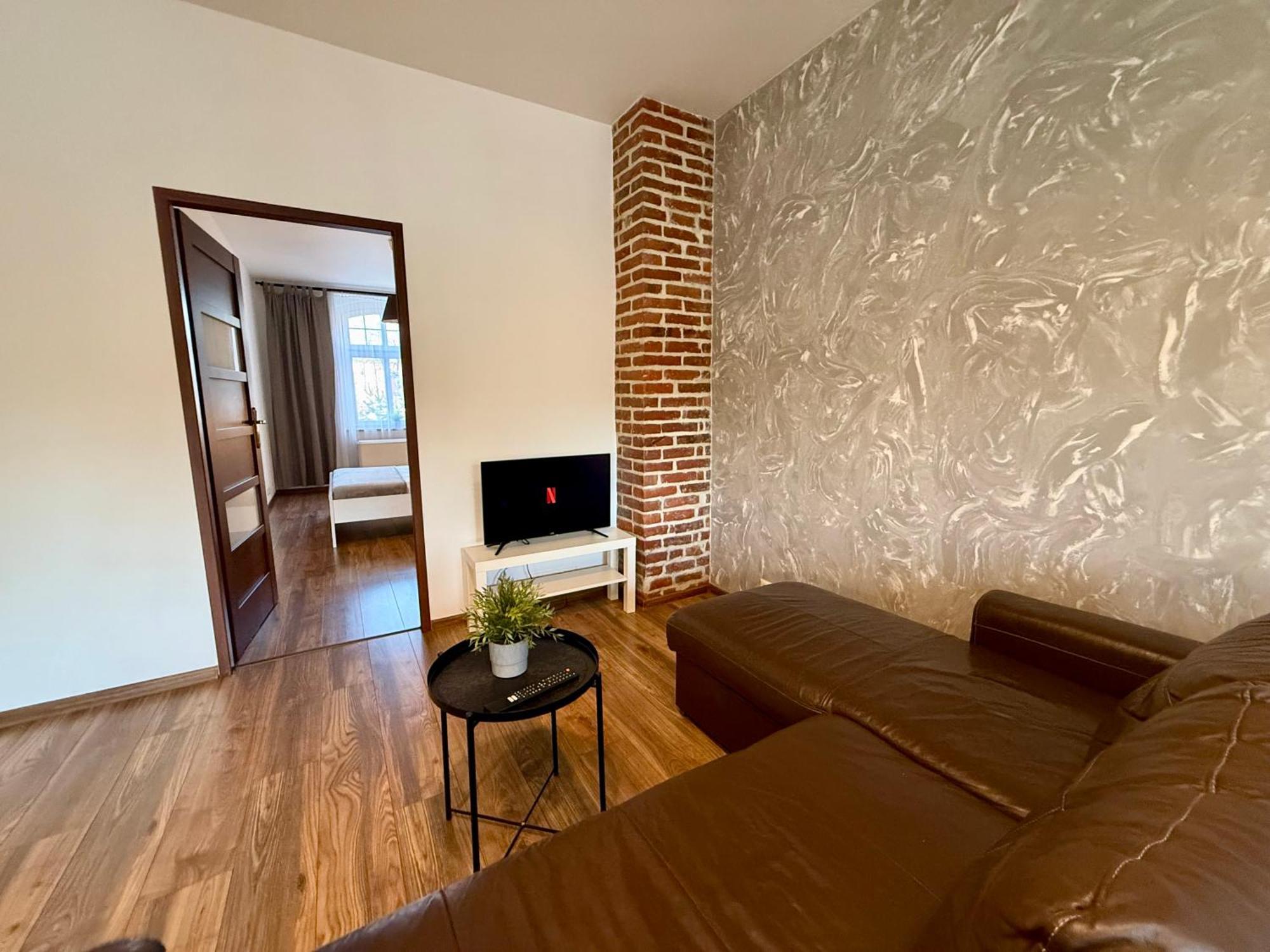 Apartment Zamulkowa Катовице Екстериор снимка